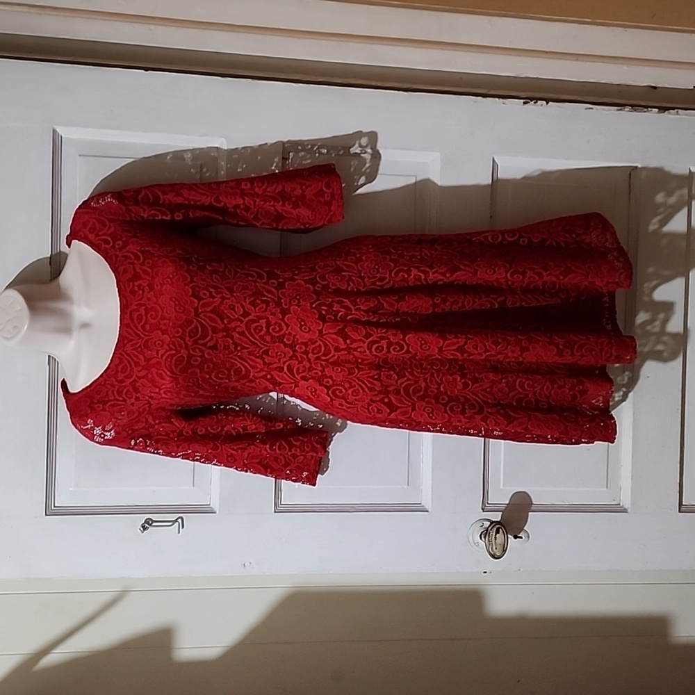 Perceptions Red Lace 3/4 Sleeve Dress 4